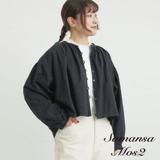 Samansa Mos2 春季型錄款-寬鬆褶皺感排釦短版襯衫(0F001620110)