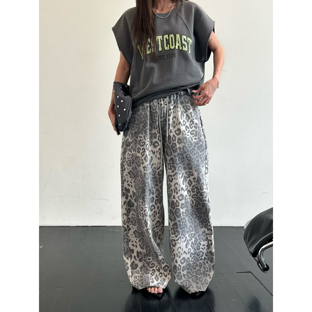 Super Shy🖤黑五家✔️春SS預購鬆緊豹紋直筒褲（深灰現貨