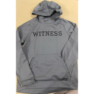 Nike LeBron James 系列的男童連帽上衣XL160cm