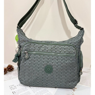公司貨附發票Kipling 軍綠老花菱格牛角包-GABBIE KPK22621F6C10