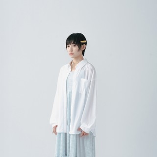QUEENSHOP S 女裝 長袖 簡約素面冰涼防曬感長袖襯衫-白 現+預 【01025779】