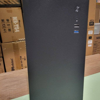 二手 10代四合強效 i3-10100/8G/256G SSD 文書主機 電腦主機 辦公上網 影音追劇 股票看盤