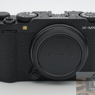 【高雄四海】二手 FUJIFILM X-M5 單機身｜九成新（快門5479次）・公司貨保至2027/05