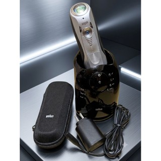 二手 德國百靈 Braun Series7 三階段超淨音波電鬍刀 790cc 德國製 銀色 電動刮鬍刀 彈式鬢角刀 座充
