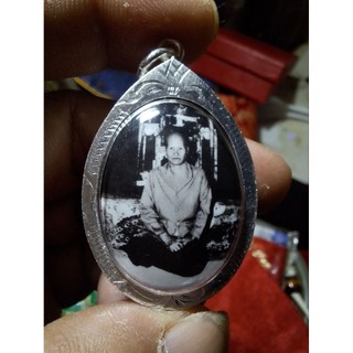 （好友佛寶）2568 冠咩布倫自身Locket 入師傅生前聖料立尊 廟出