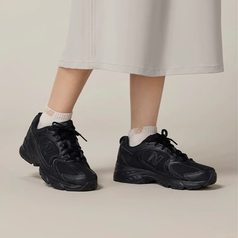 -ES- NEW BALANCE 530 NB530 黑色 NB 全黑 慢跑鞋 休閒鞋 男女尺寸 MR530NB