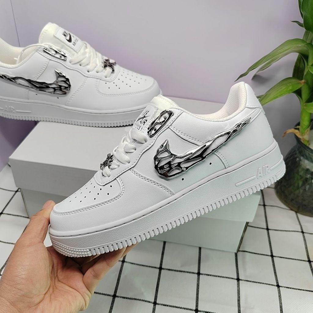 🎀可可台灣現貨經典款空軍一號 Nike Air Force 1 小白鞋 黑白猛毒黑 銀液態銀 粉色鐵鉤 休閒鞋板鞋男女鞋