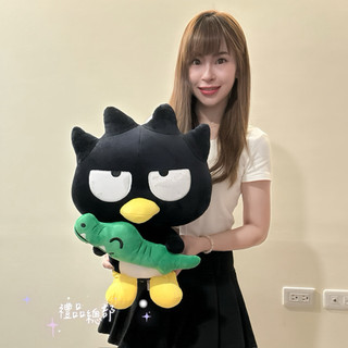 正版三麗鷗 酷企鵝娃娃16英吋 BadtzMaru玩偶 酷企鵝抱枕 Sanrio 生日禮物 畢業禮物 送禮首選