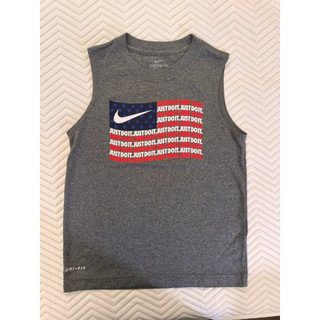 Nike Dri-fit無袖 （116-122cm)