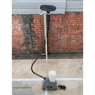 Prosteam 普樂 直立式 蒸氣熨燙機 高效能 熨燙工具 能在一分鐘內快速產生蒸氣 大容量水箱 整燙衣物 消毒除臭