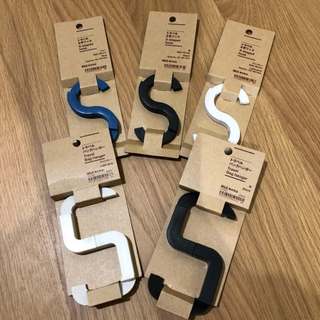 [現貨]日本無印良品 MUJI 萬用掛勾 包掛 桌邊掛勾 S字掛勾 摺疊掛勾 掛勾 隨身掛勾 多用途掛勾 鉤子 掛鉤