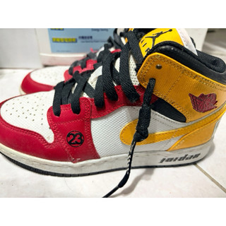 二手cm23含運-Nike Air Jordan 1 MID 紅黃白配色休閒鞋 正品