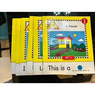 （二手童書）on track reading
