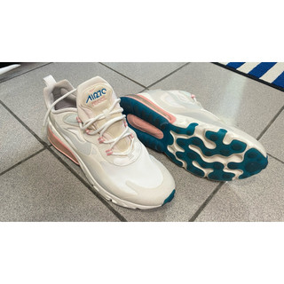 9號Nike Air Max 270 React AT6174-100 粉色(9.9成新）穿過一次而已