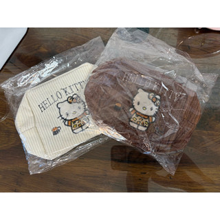 現貨🌈Hello Kitty 燈芯絨小方包 化妝包 收納包