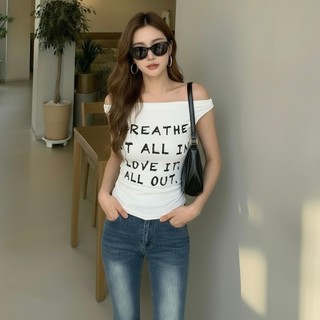 IN SHOP 一字領英文Bra 上衣-共4色【KT224961】