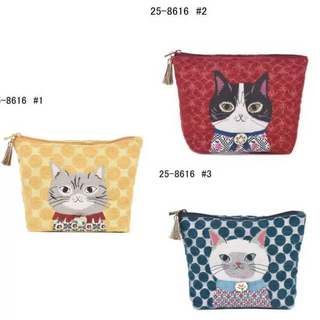 【現貨】日本 kusuguru 官方代購 貓咪 刺繡 零錢包 小包 化妝包