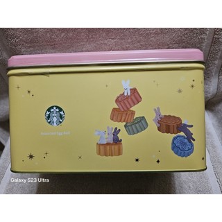 星巴克臻選綜合蛋捲禮盒 。
