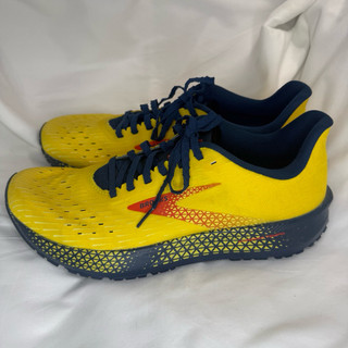 現貨🔥全新BROOKS跑鞋 US9 27cm HYPERION TEMPO 1103391D767 黃色跑鞋 馬拉松男鞋
