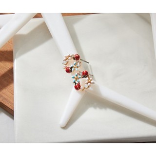 {Luna Jewelry🥰日常的微光} 花間瓢蟲耳環 防敏鋼針 抗過敏耳環 純鋼飾品 鋼針耳環 純鋼耳環 耳環
