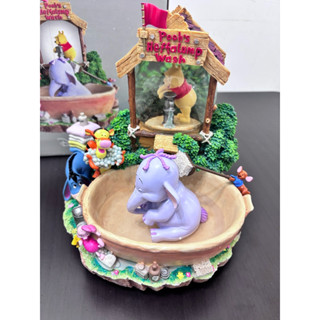 Disney Store 迪士尼小熊維尼水晶球 Winnie the Pooh卡通流水造景 雕像塑像