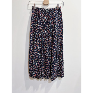 Uniqlo 二手轉賣，碎花長裙，小花長裙，花花長裙，嫘縈 長裙