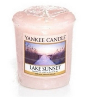 YankeeCandle Lake Sunset 湖中落日