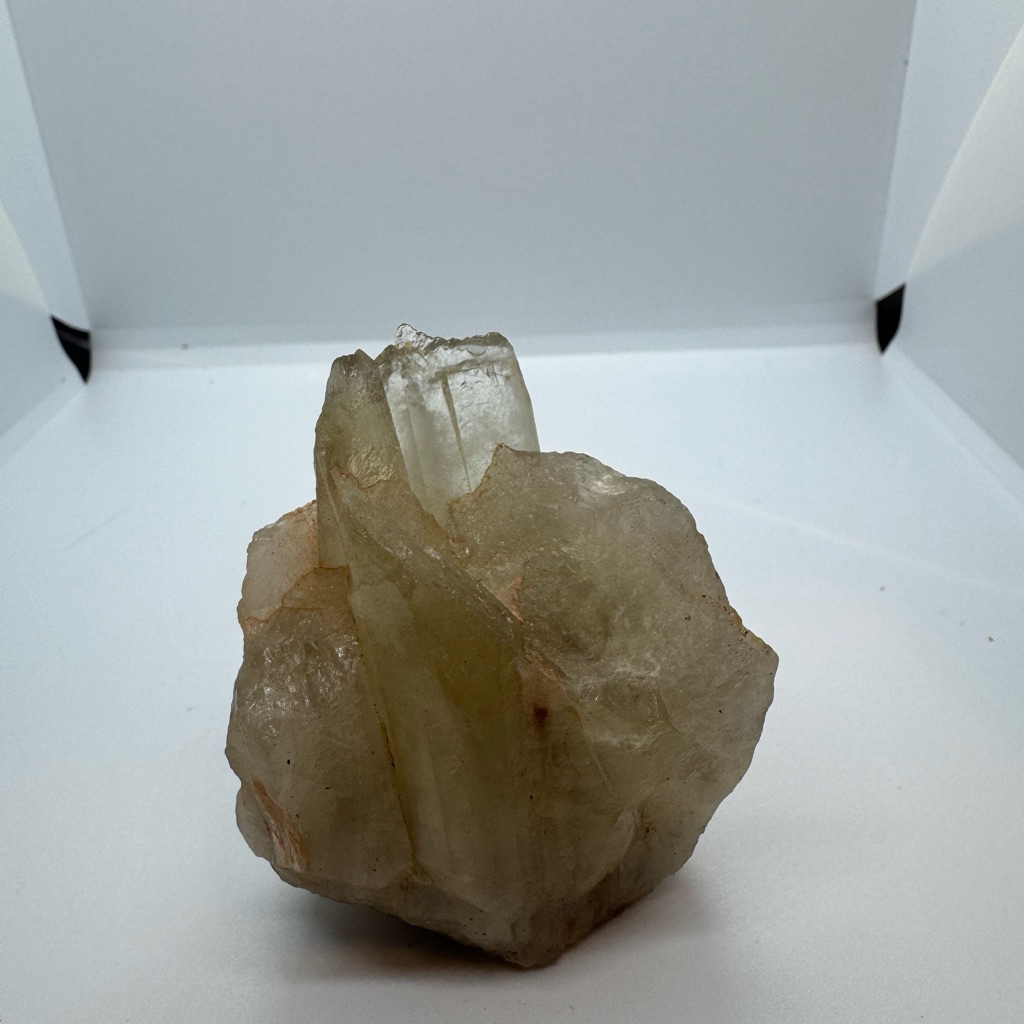 C436天然黃水晶 晶簇 原礦 斷面 共生礦