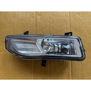 NISSAN 日產 X-TRAIL T32 年份18 SUPER SENTRA 17 年份19 霧燈