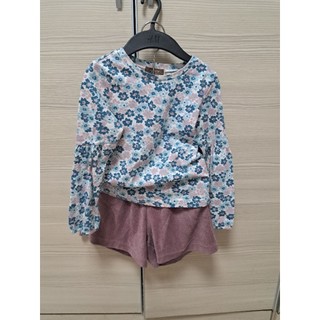pippy花卉上衣+無印良品 藕紫色短褲