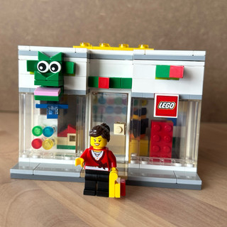 二手 LEGO 樂高 40145 樂高專賣店 LEGO Store