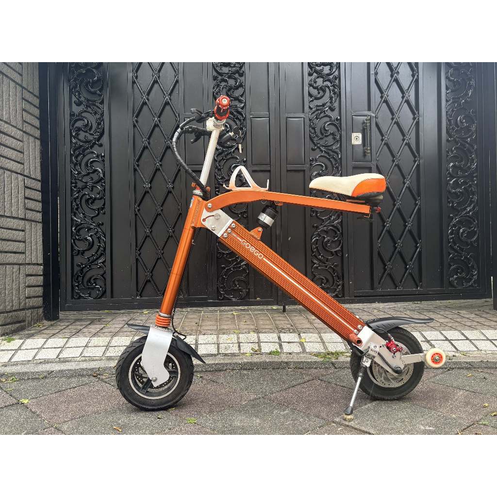 搬倉降價2仟現貨 任閒騎親子折疊電動輔助自行車 二手山久電動自行車 可上捷運高鐵公車 合法有交通部道路合格標章，騎的安心