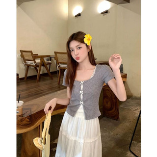 【CHILL】現貨 少女感蝴蝶結蕾絲假兩件短Tee 正肩螺紋 芭蕾風 小蝴蝶結鏤空 溫柔系 蕾絲花邊 正肩短T 純慾風