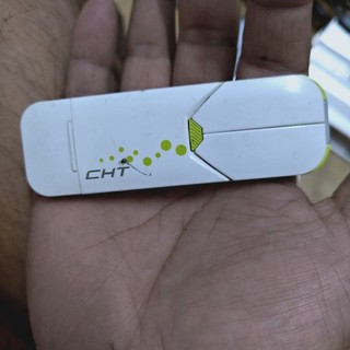 ​【懷舊/零件機】中華電信 飛行甲蟲 H21 3.5G USB行動網絡卡 (/3G已停用/適合收藏/簡訊實驗/零件機)