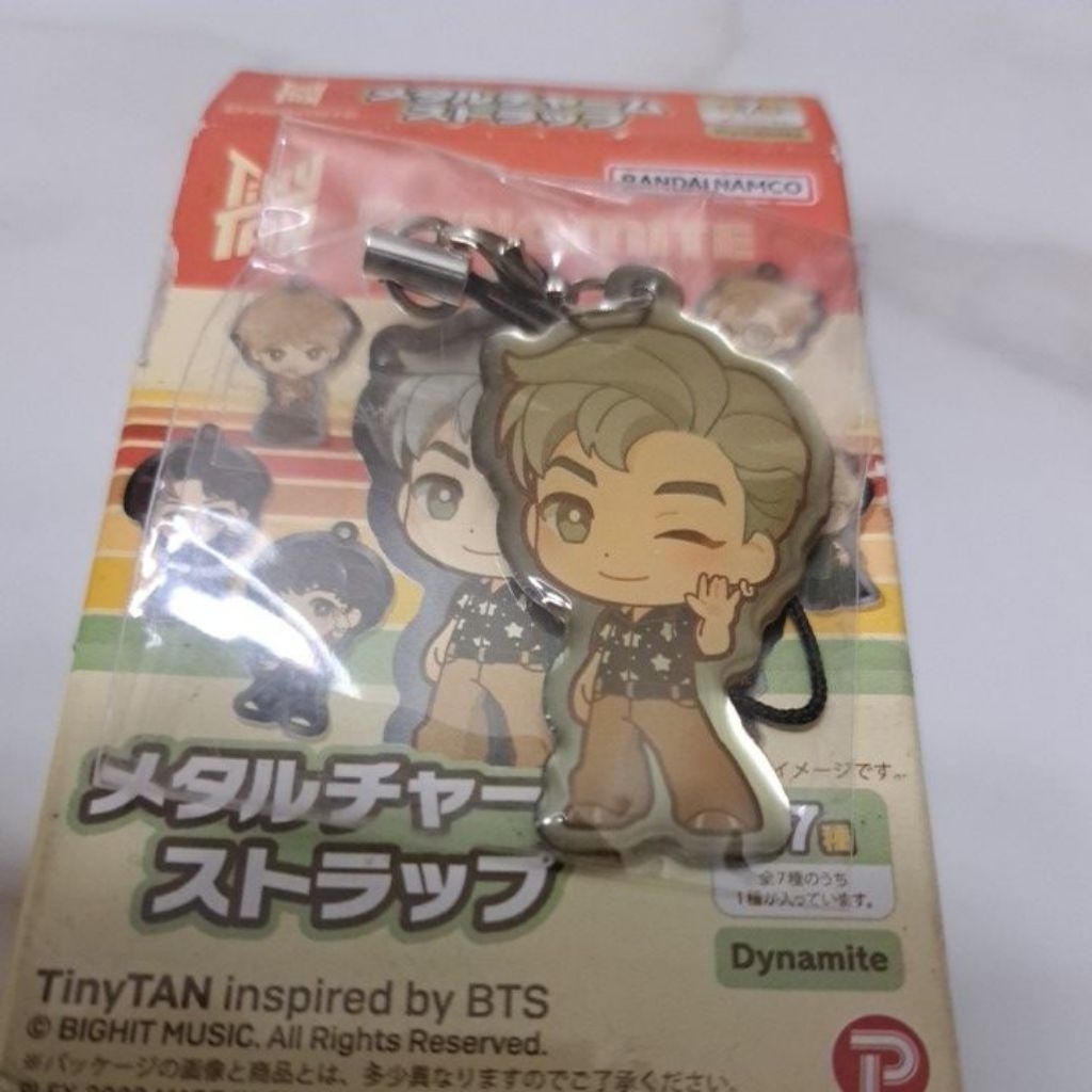 BTS TinyTAN 金屬吊飾 盲盒 萬代 RM防彈少年團鑰匙圈盒玩 Dynamite官方週邊生日禮物代表隊長角色吊飾
