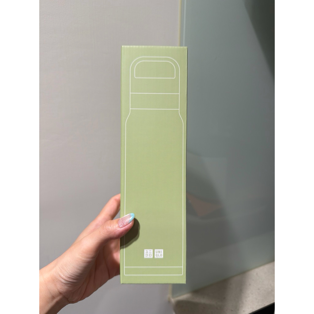 全新 現貨 UNIQLO 馬卡龍 不鏽鋼 保溫瓶 450ml 保冰 保冷 2025 有提把 碳酸飲品