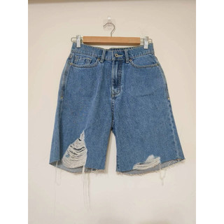 全新 現貨 SISJEANS 百貨專櫃品牌 【高腰刷破牛仔五分褲｜個性破洞設計｜休閒顯瘦短褲】 現貨快速出貨🚚