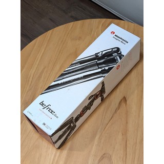 Manfrotto 曼富圖 BEFREE LIVE 相機三腳架、油壓雲台