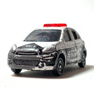 絕版 Tomica No.17 Nissan March Police Car