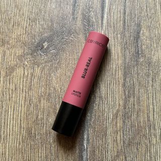 Catrice Blur Real Mattifying Lipstick 卡翠絲 柔滑霧面層層疊加暈染唇彩