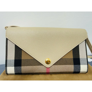 BURBERRY WOC 經典棉麻格紋牛皮拼接多卡式翻蓋斜背包
