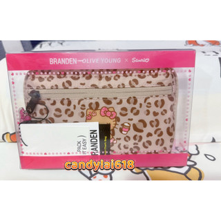 現貨 Branden Olive Young x Sanrio Kitty Safe Plus 豹紋 防盜護照包 斜背包