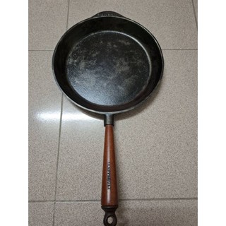 瑞典SKEPPSHULT 鑄鐵淺煎鍋櫸木手柄 28cm