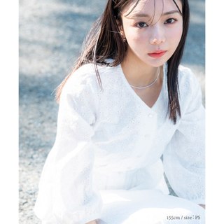 [Nissen ] 縷空雕花刺繡V領縮腰上衣 100%純棉 小隻女專屬 小尺碼 顯瘦 荷葉邊 日系 氣質