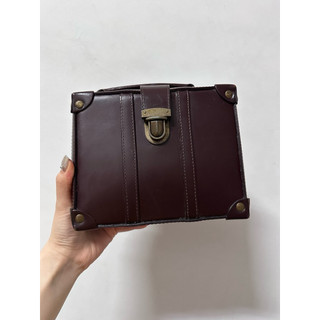 Beara Beara Fiona mini 英國🇬🇧真皮硬殼斜背包（兩種背帶）