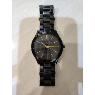 Michael Kors (MK) 的 Slim Runway 系列石英腕錶，型號 MK3221