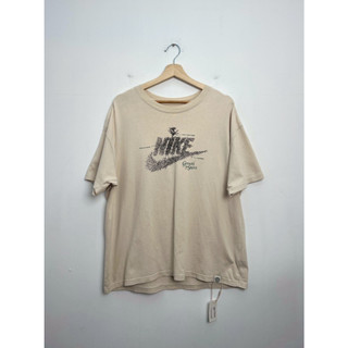 【WUSO】Nike AS M NSW SUST GRAPHIC TEE SIZE 2XL