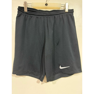 二手男款Nike跑步短褲dri-fit黑色短褲黑色運動短褲黑色球褲黑色訓練短褲黑色跑步褲