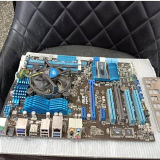 電腦雜貨店→華碩ASUS P8P67主機板 1155腳位 二手良品 $900