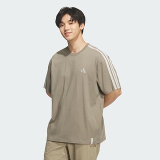 ADIDAS 男款 寬鬆短袖T恤 卡其 ES+ 3S S/S TEE 運動T恤 條紋 圓領 KF3740【樂買網】